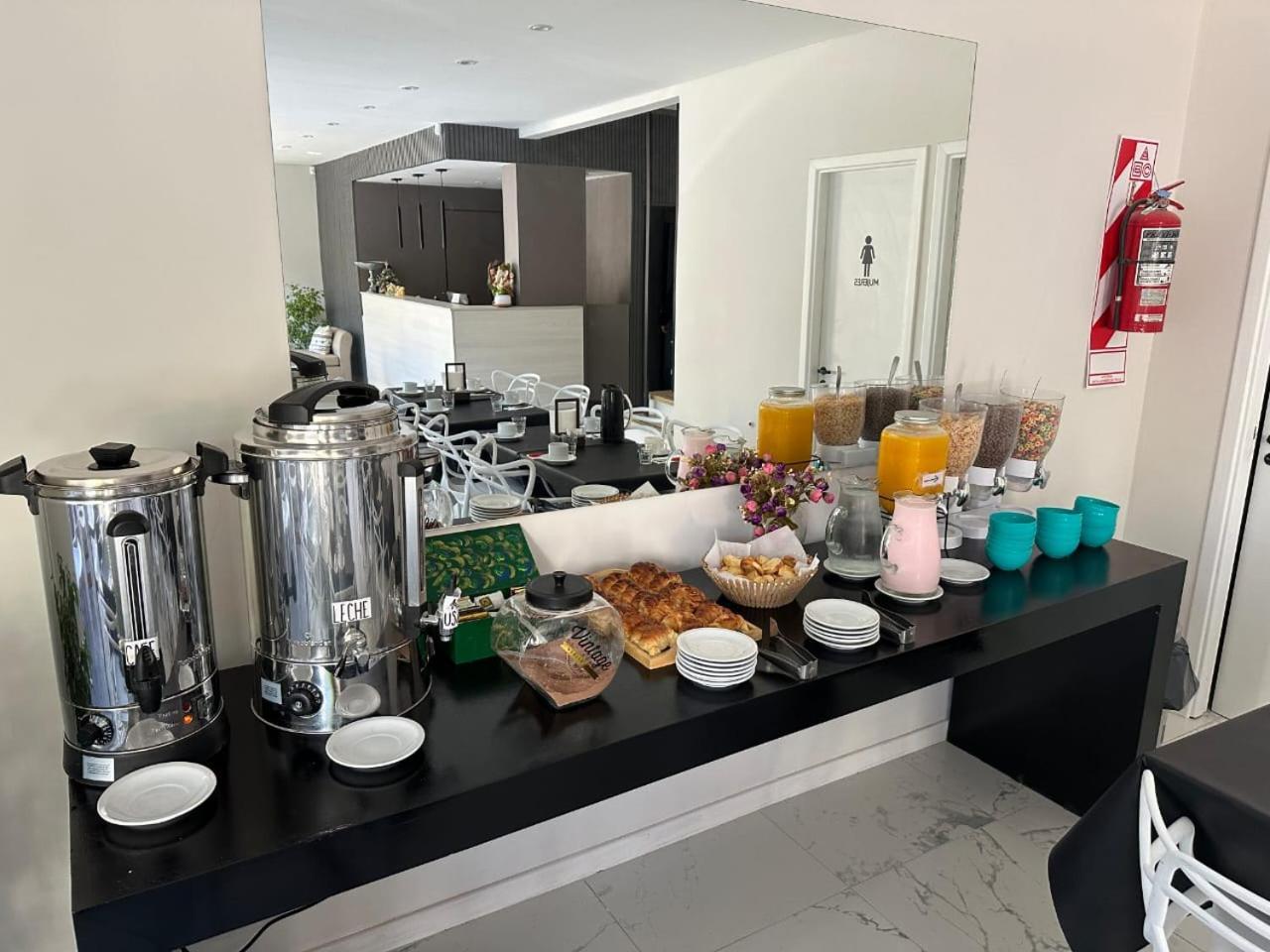 Hotel Bermudas Mar del Plata Ngoại thất bức ảnh