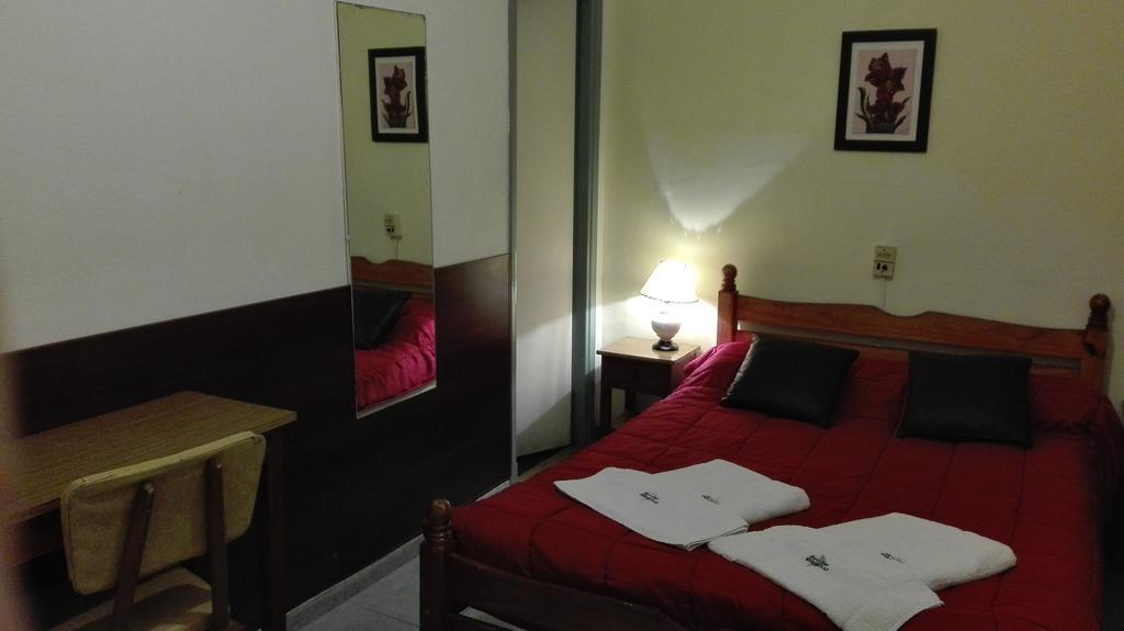 Hotel Bermudas Mar del Plata Phòng bức ảnh